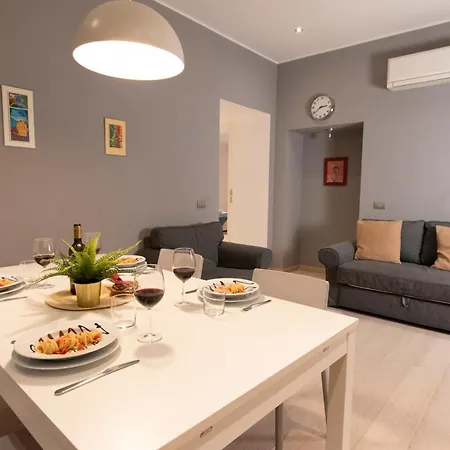 Διαμέρισμα Luxury - Bramante 7 *
